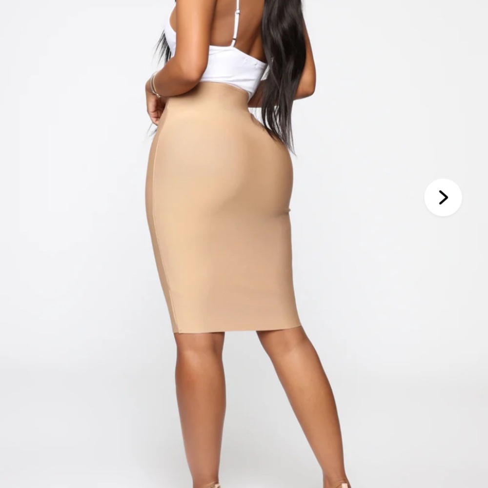 Camel or Tan Pencil Skirt L